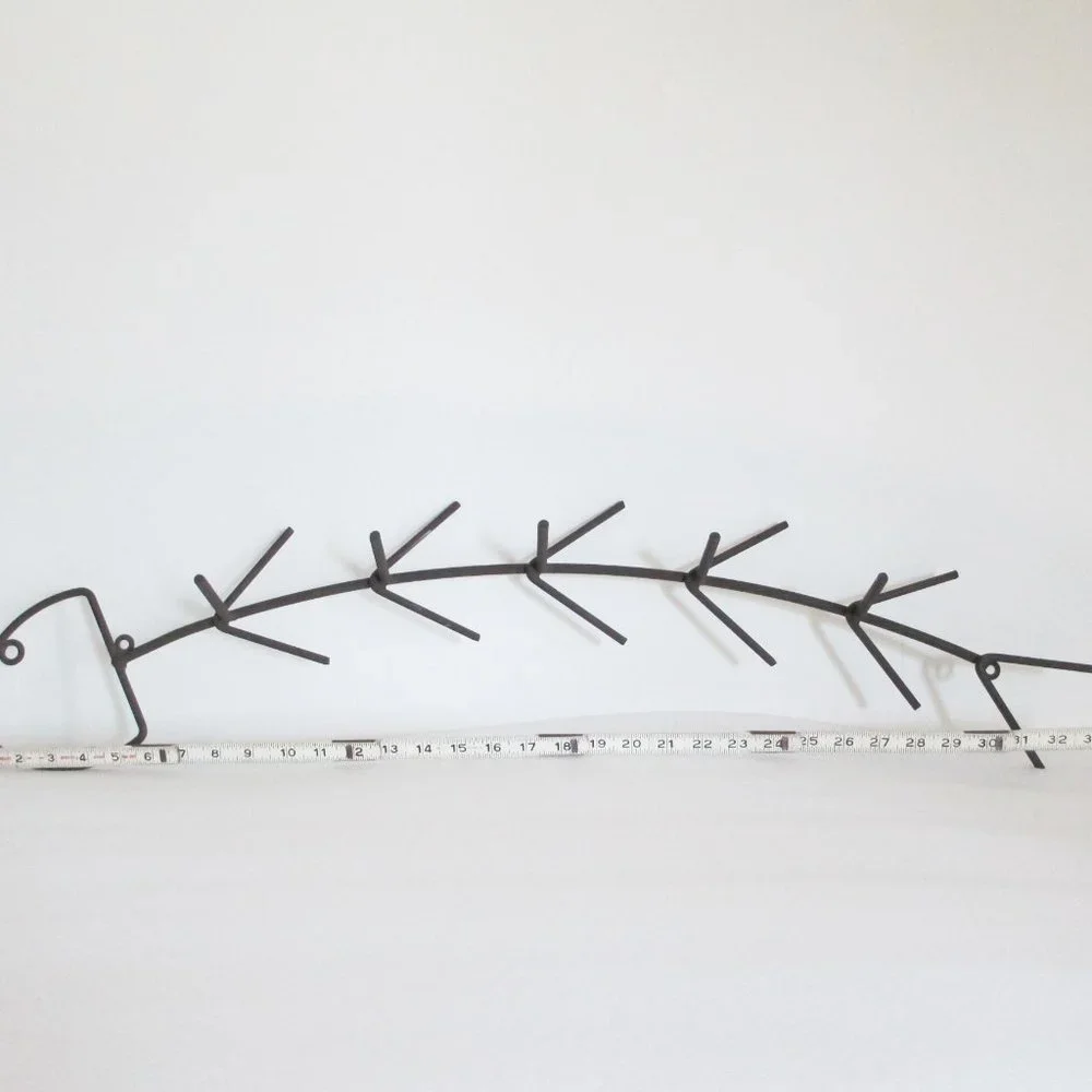 RUSTIC WROUGHT IRON COAT HOOK WALL RACK